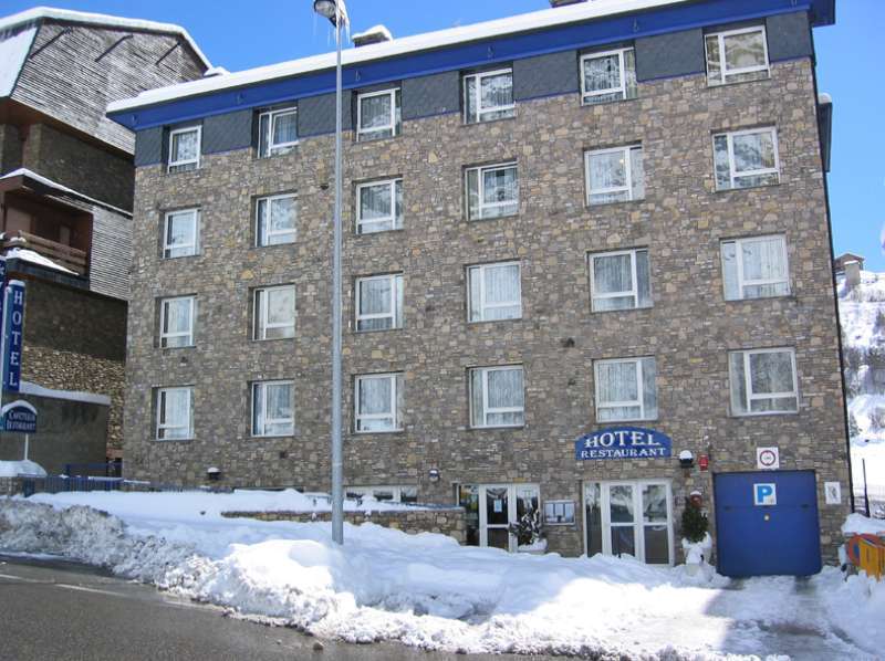 Somriu Hotel Vall Ski Incles Exterior foto