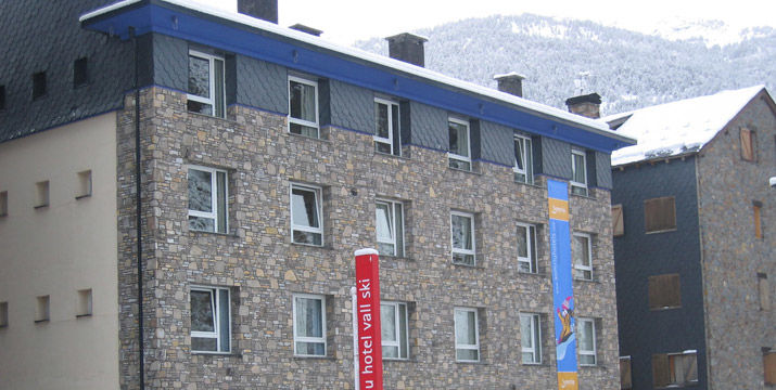 Somriu Hotel Vall Ski Incles Exterior foto